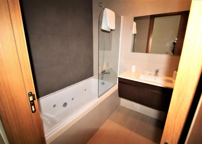 T2 Rocha Prime Sea View Penthouse *