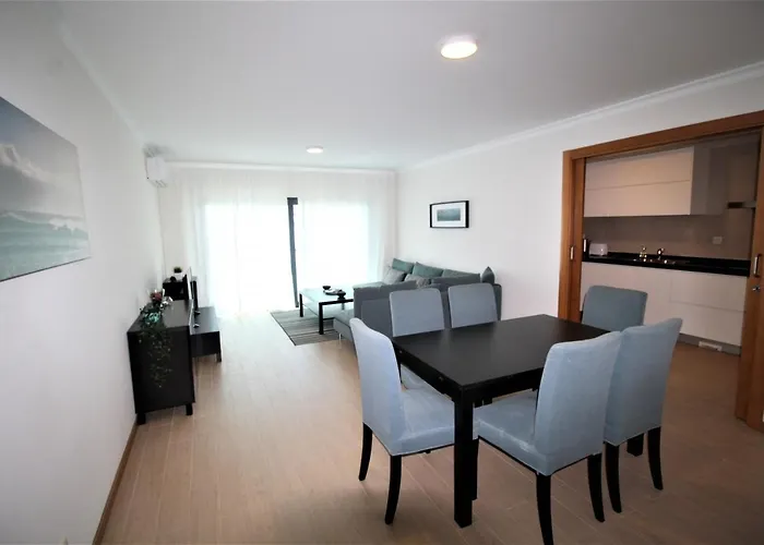 T2 Rocha Prime Sea View Penthouse Daire Portimão