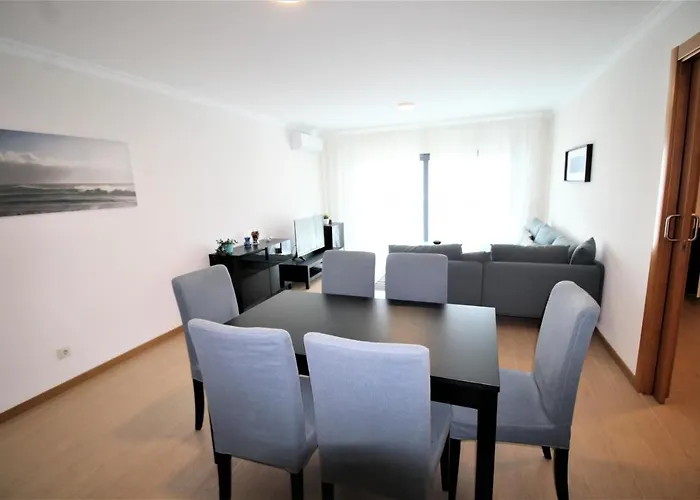 T2 Rocha Prime Sea View Penthouse