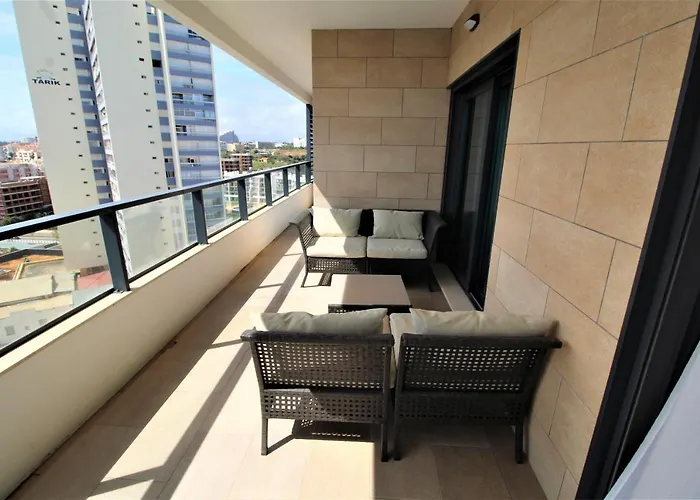 T2 Rocha Prime Sea View Penthouse Portimão